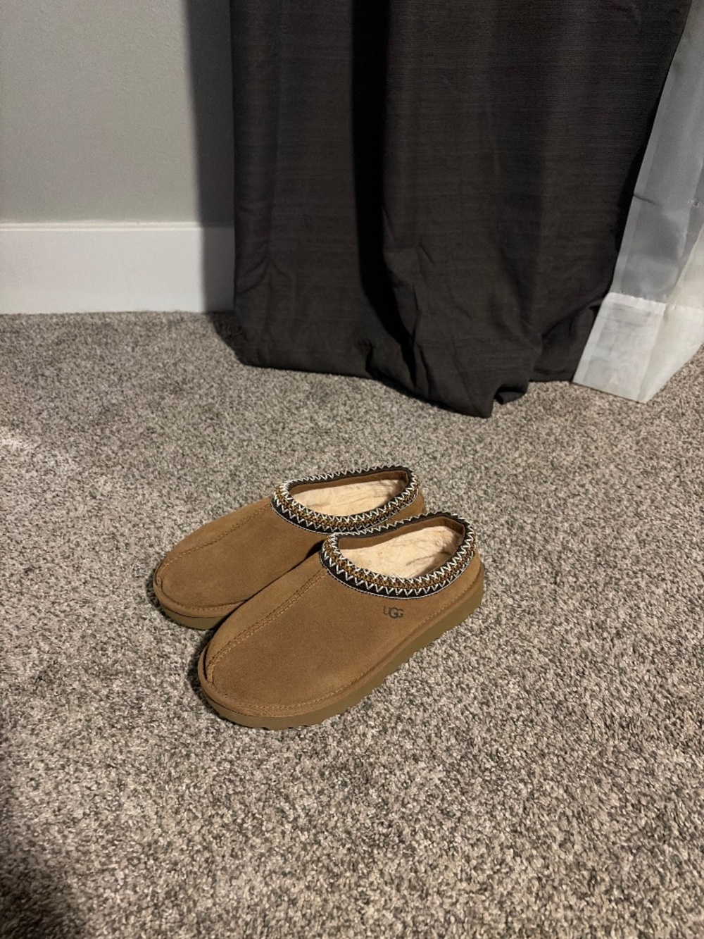 Ugg Tasman Slipper